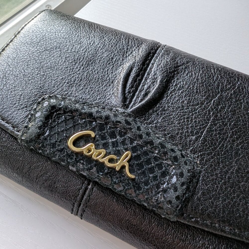 Coach black leather wallet - Picture 7 of 7